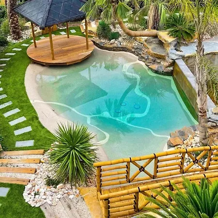 Halo Lagoon Pool & Exclusive Seaside Getaway Willa Agde