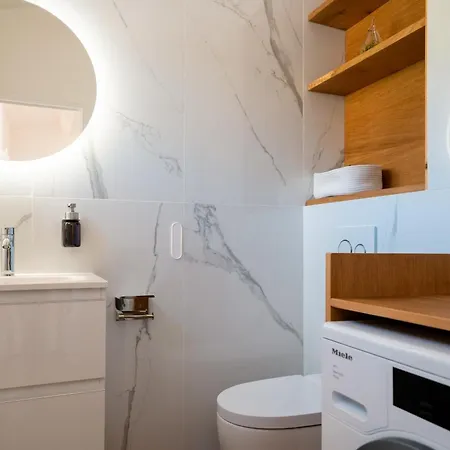 Halo Lagoon Pool & Exclusive Seaside Getaway Agde